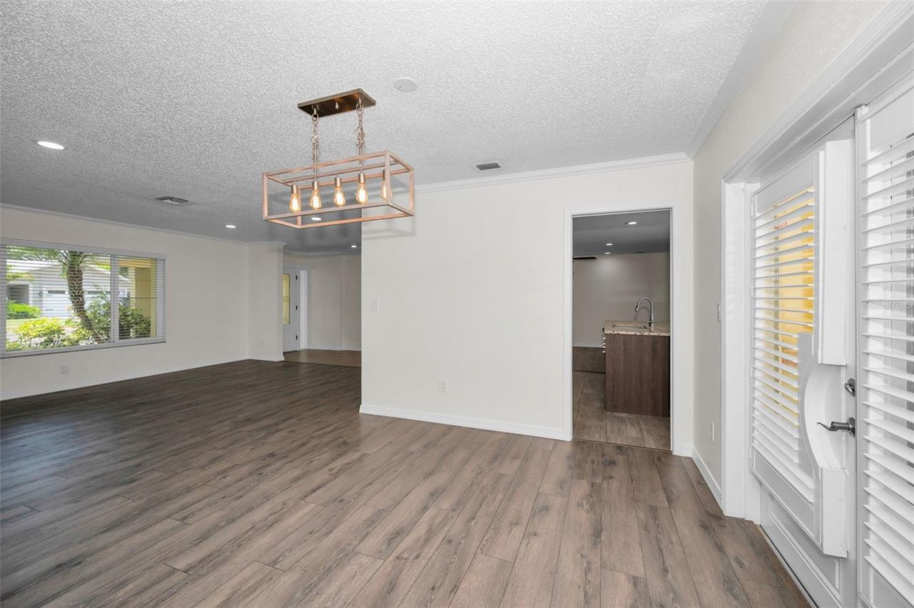 13125 Cimarron Circle N, Largo, FL 33774 Photo