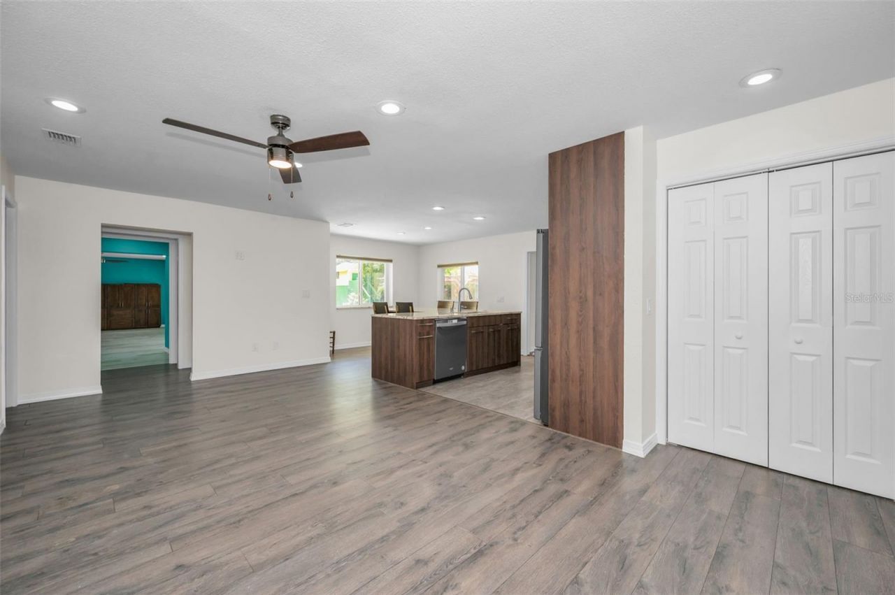 13125 Cimarron Circle N, Largo, FL 33774 Photo