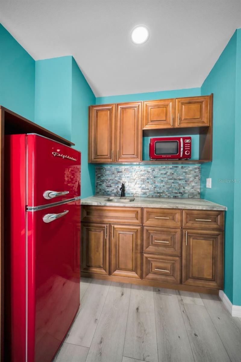 13125 Cimarron Circle N, Largo, FL 33774 Photo