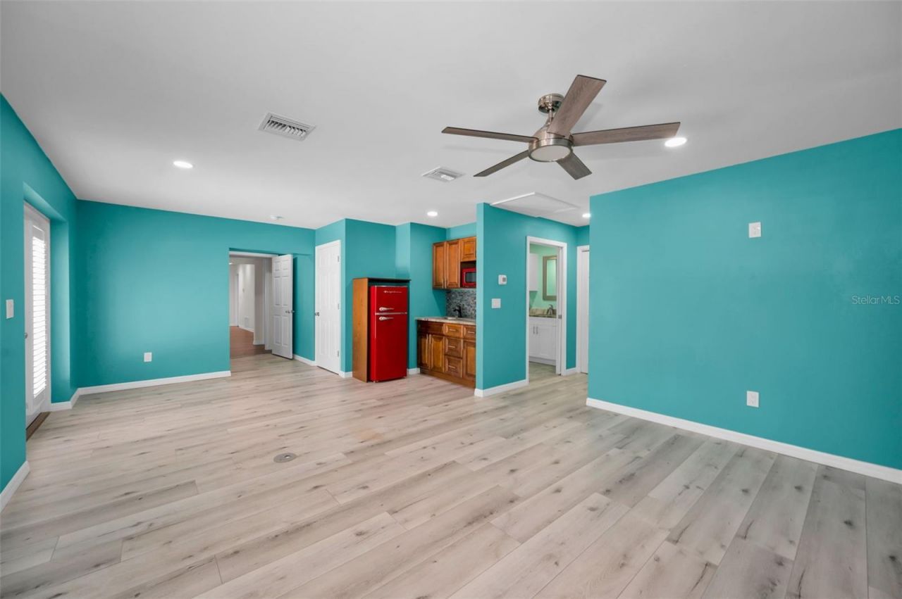 13125 Cimarron Circle N, Largo, FL 33774 Photo