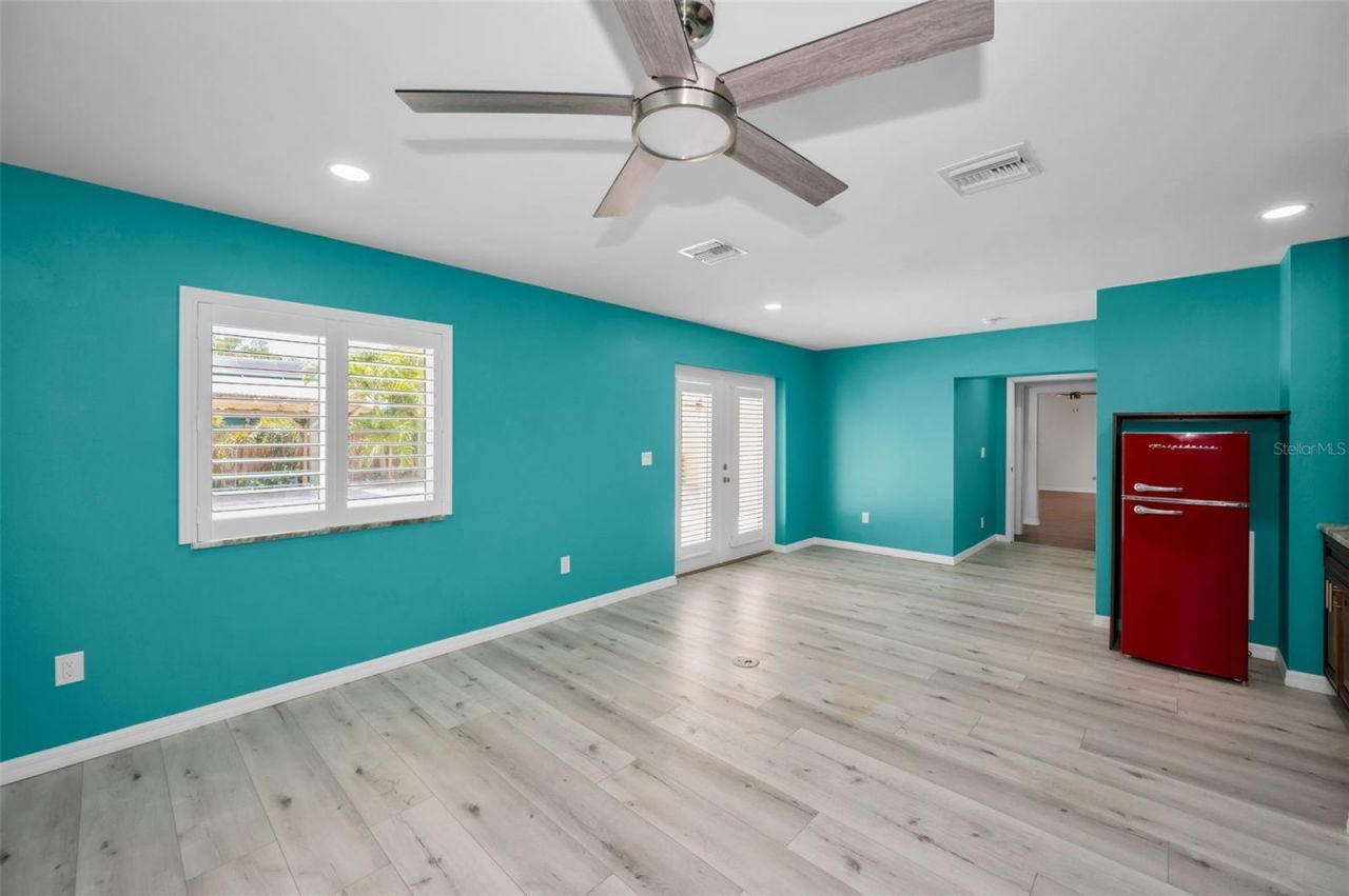 13125 Cimarron Circle N, Largo, FL 33774 Photo