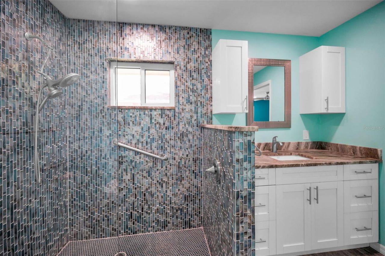 13125 Cimarron Circle N, Largo, FL 33774 Photo