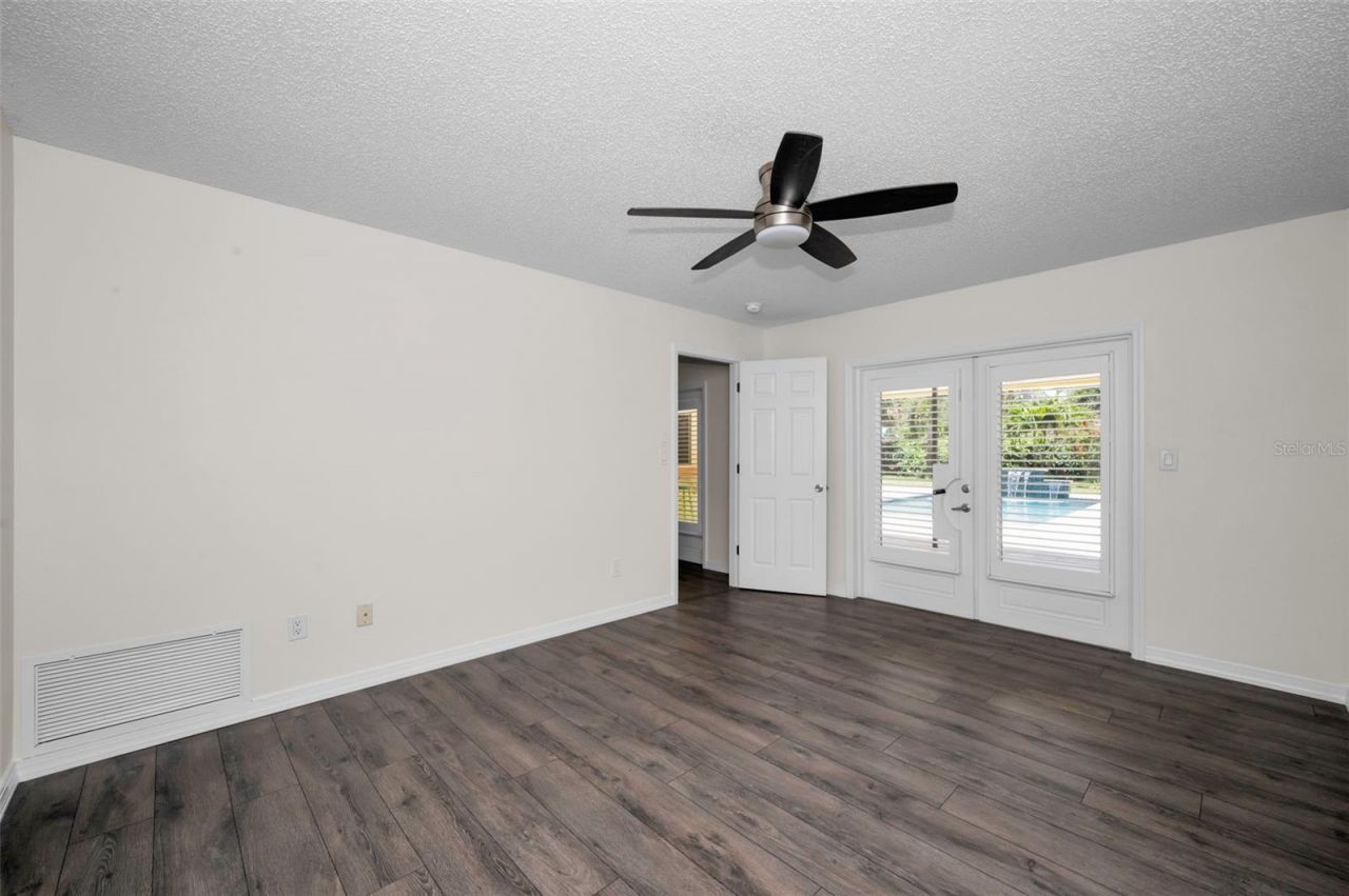 13125 Cimarron Circle N, Largo, FL 33774 Photo