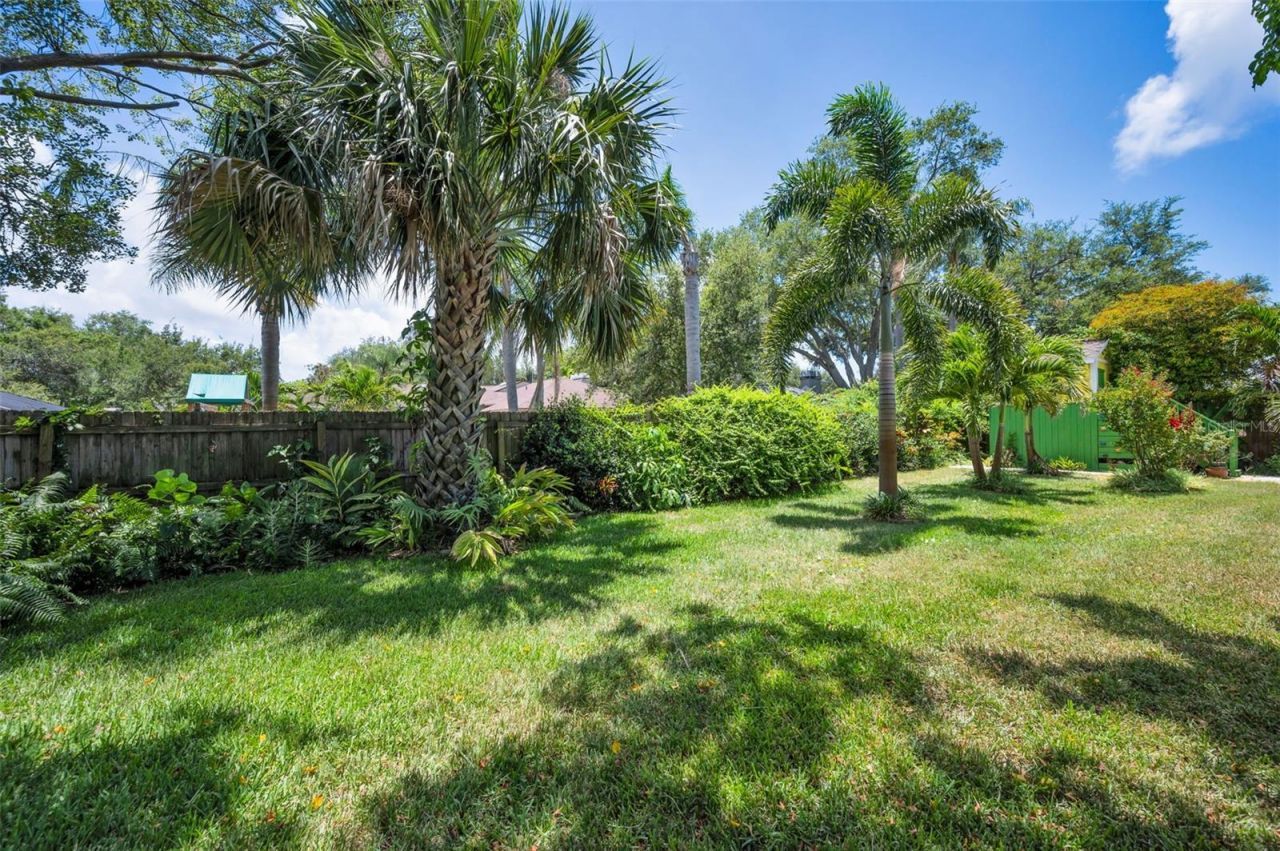 13125 Cimarron Circle N, Largo, FL 33774 Photo
