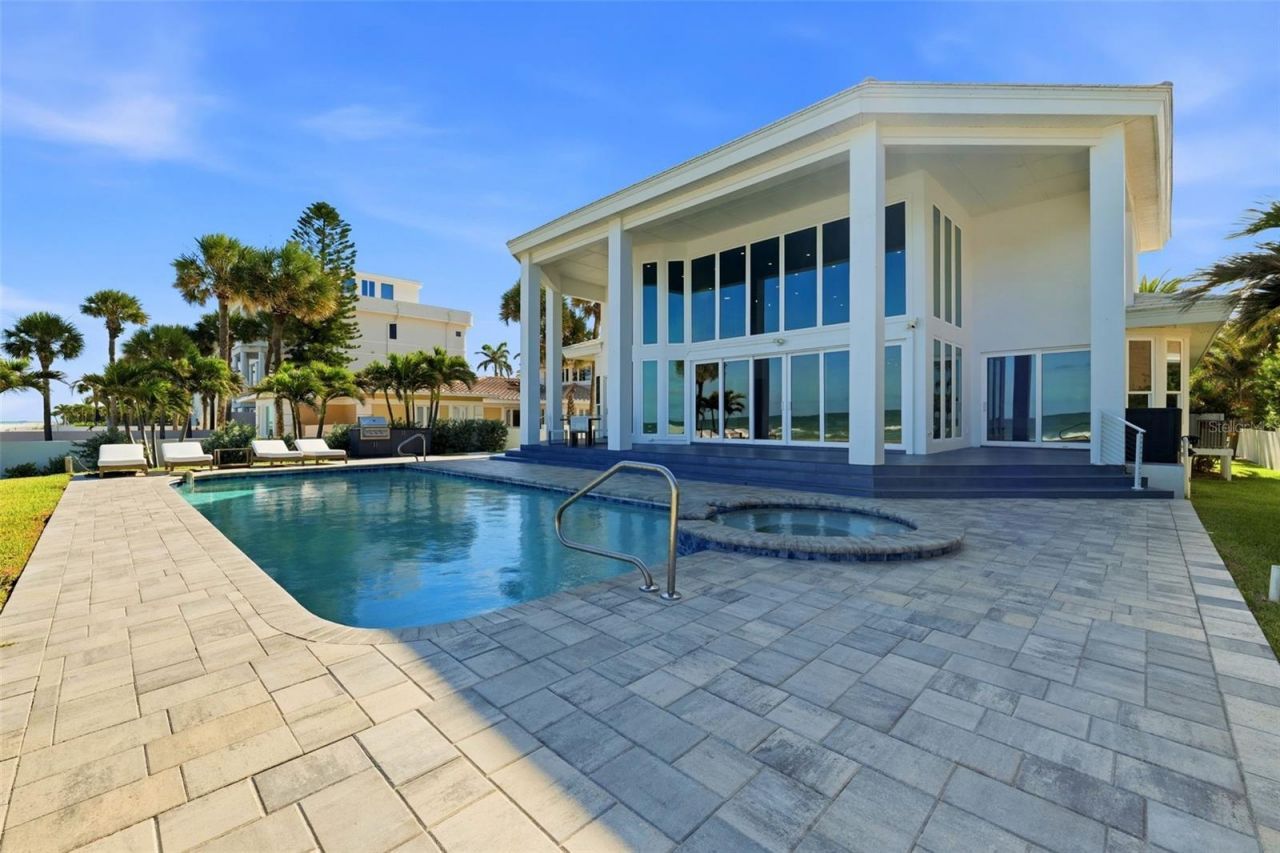 1480 Gulf Boulevard, Belleair Beach, FL 33786 Photo