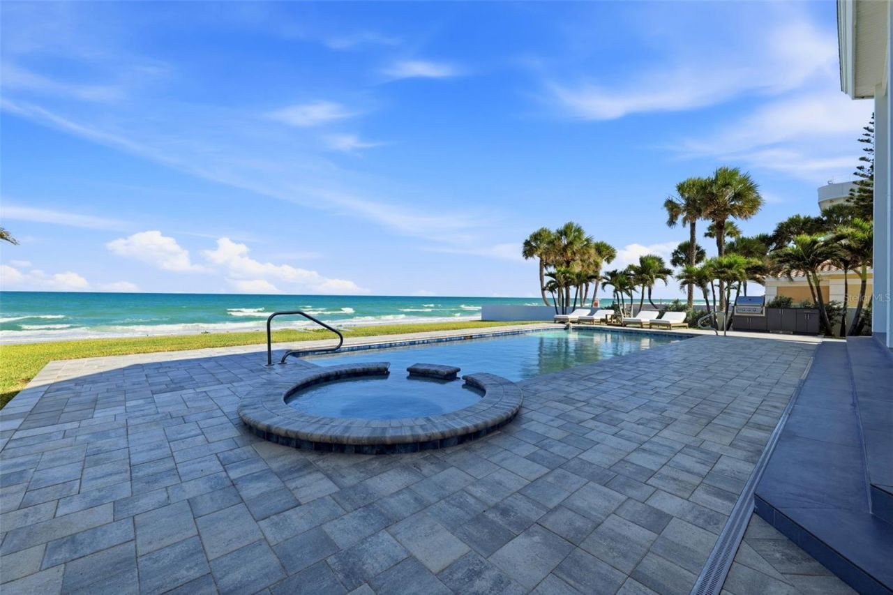 1480 Gulf Boulevard, Belleair Beach, FL 33786 Photo