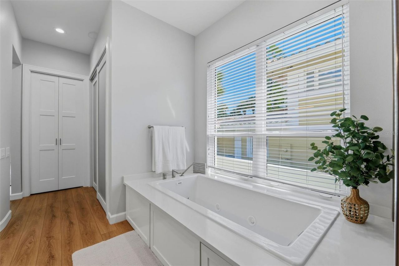 1480 Gulf Boulevard, Belleair Beach, FL 33786 Photo