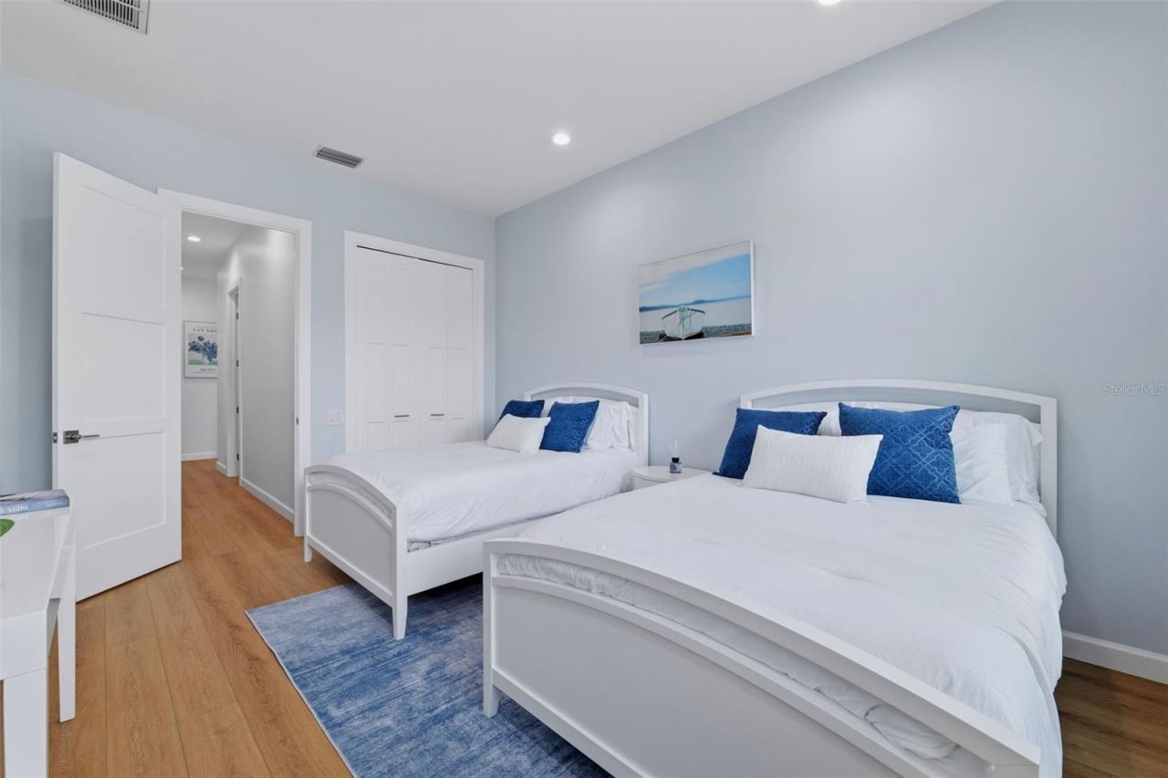 1480 Gulf Boulevard, Belleair Beach, FL 33786 Photo