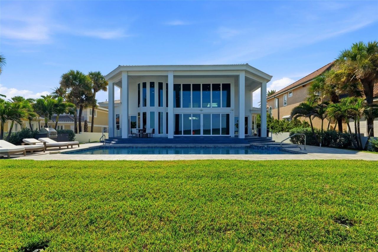 1480 Gulf Boulevard, Belleair Beach, FL 33786 Photo