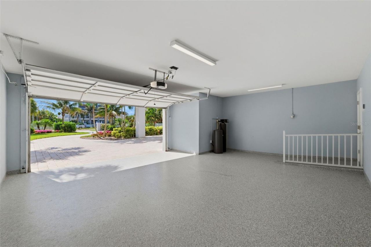1480 Gulf Boulevard, Belleair Beach, FL 33786 Photo