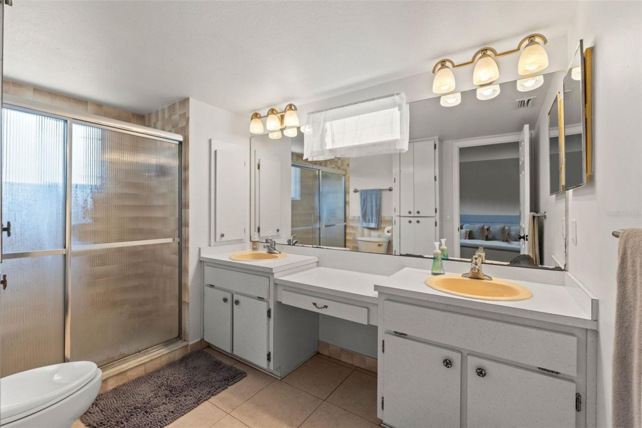 1068 Tryon Circle , Spring Hill, FL 34606 Photo