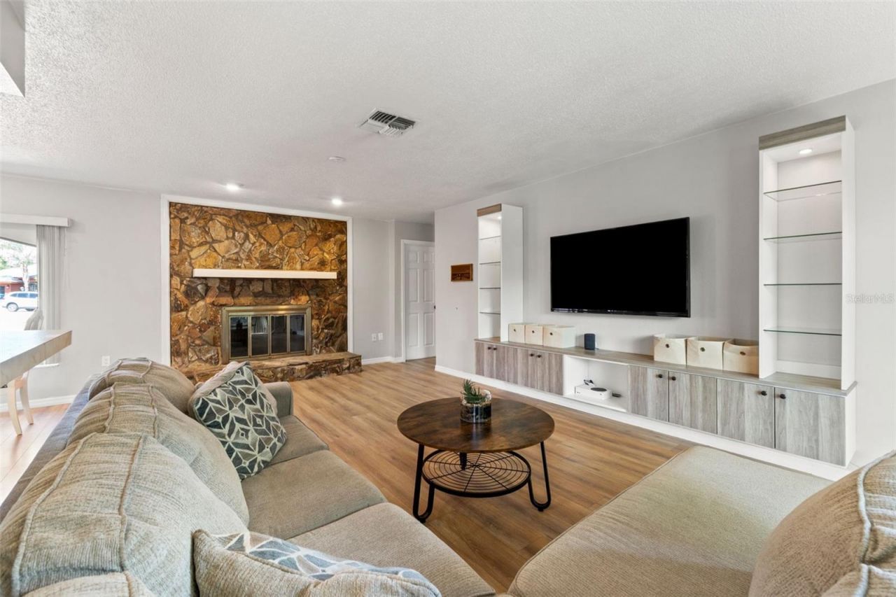 1068 Tryon Circle , Spring Hill, FL 34606 Photo