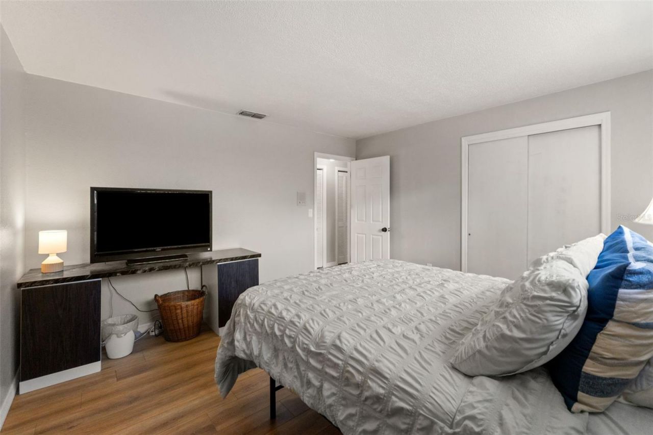 1068 Tryon Circle , Spring Hill, FL 34606 Photo