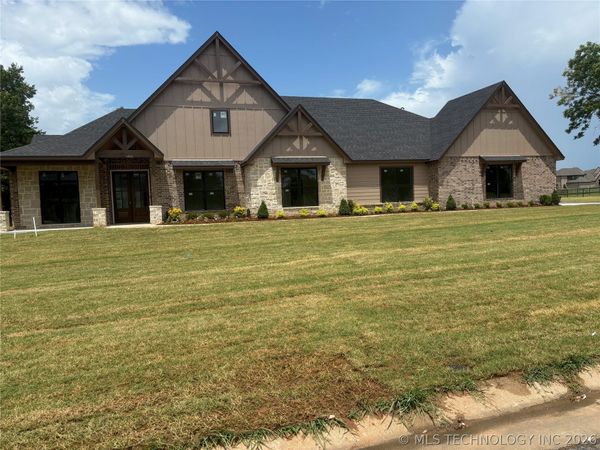 30509 E 63rd Street S, Broken Arrow, OK 74014