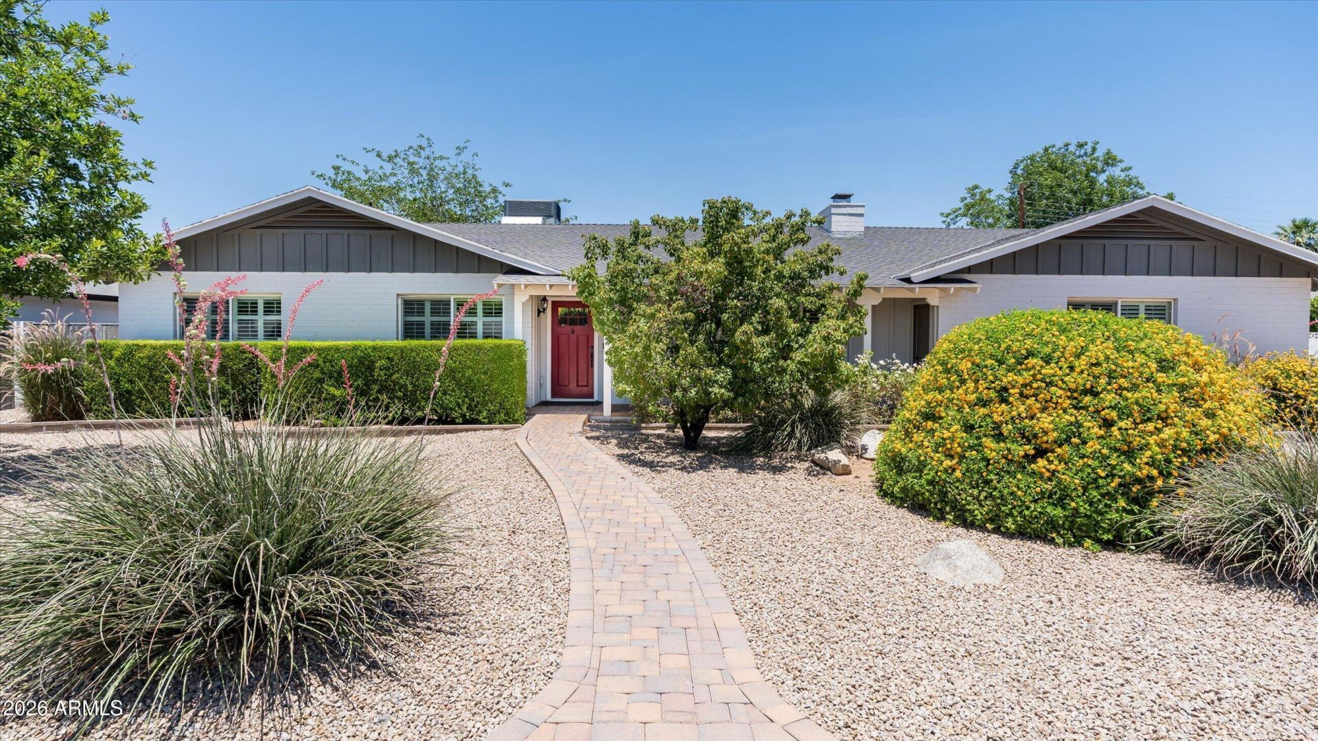 3252 E Glenrosa Avenue, Phoenix, AZ 85018 Main Photo