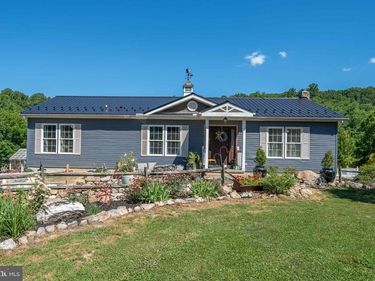 278 GREENBRIAR ROAD, ELLIOTTSBURG, PA 17024