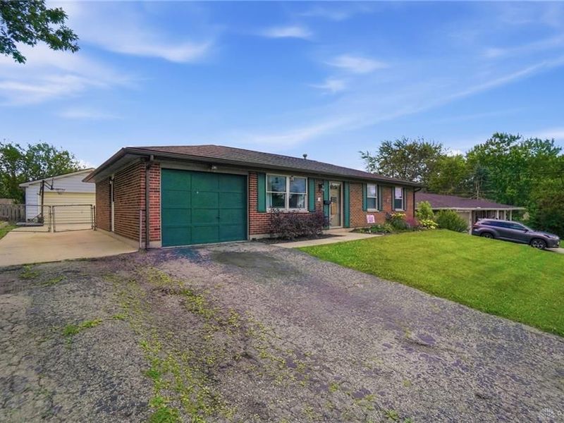 7612 Rothfield Drive, Dayton, OH 45424 Photo 3