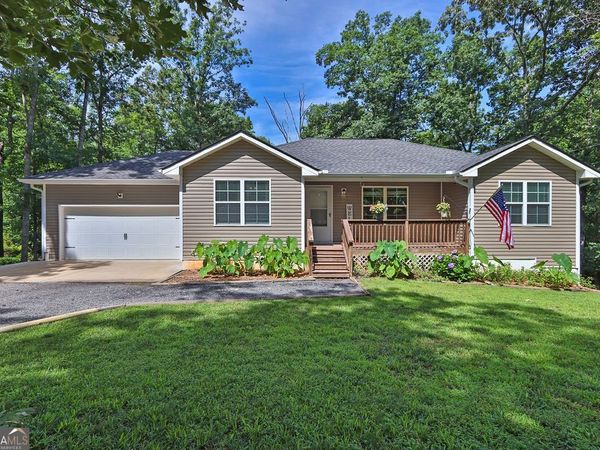 107 Emmette Drive, Dawsonville, GA 30534