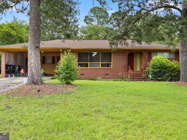 2965 Malibu Drive, Macon, GA 31211