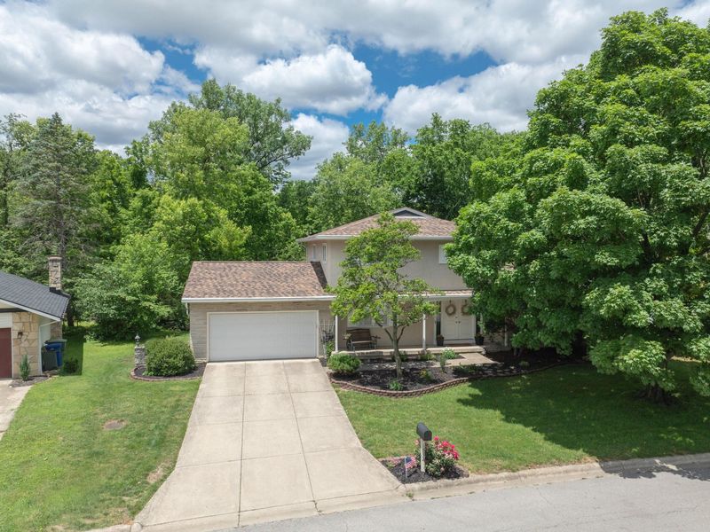 1332 Brookridge Drive, Columbus, OH 43235 Photo 4