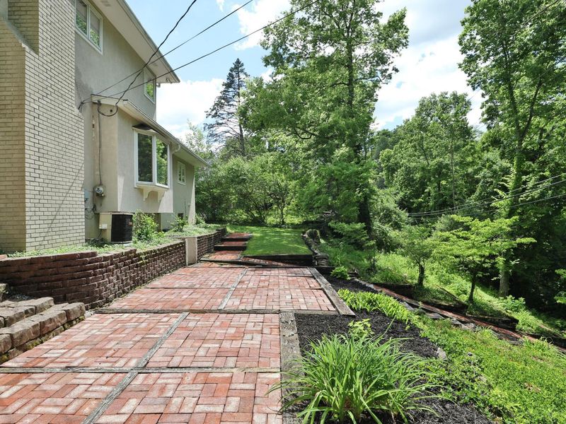 1332 Brookridge Drive, Columbus, OH 43235 Photo 46