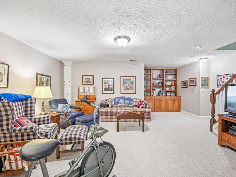 7833 Linksview Circle, Westerville, OH 43082 Photo 34