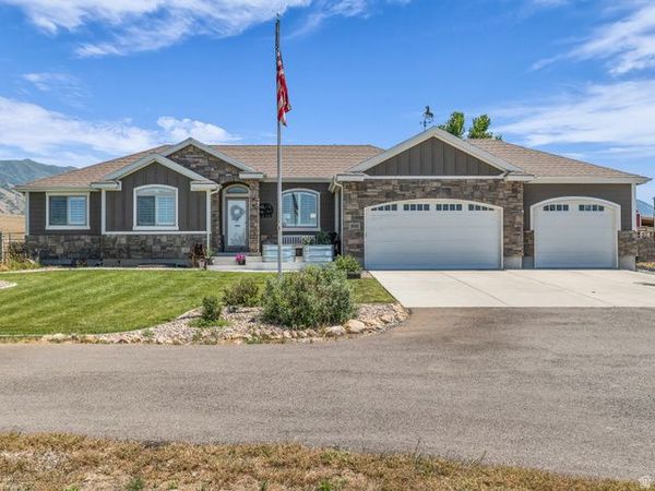 1644 E ARROWHEAD LN , Erda, UT 84074