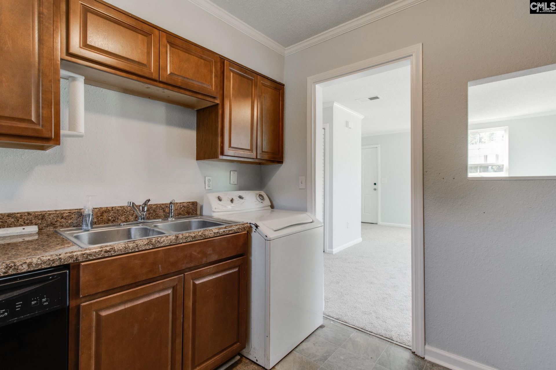 320 S Beltline Boulevard  Photo 11