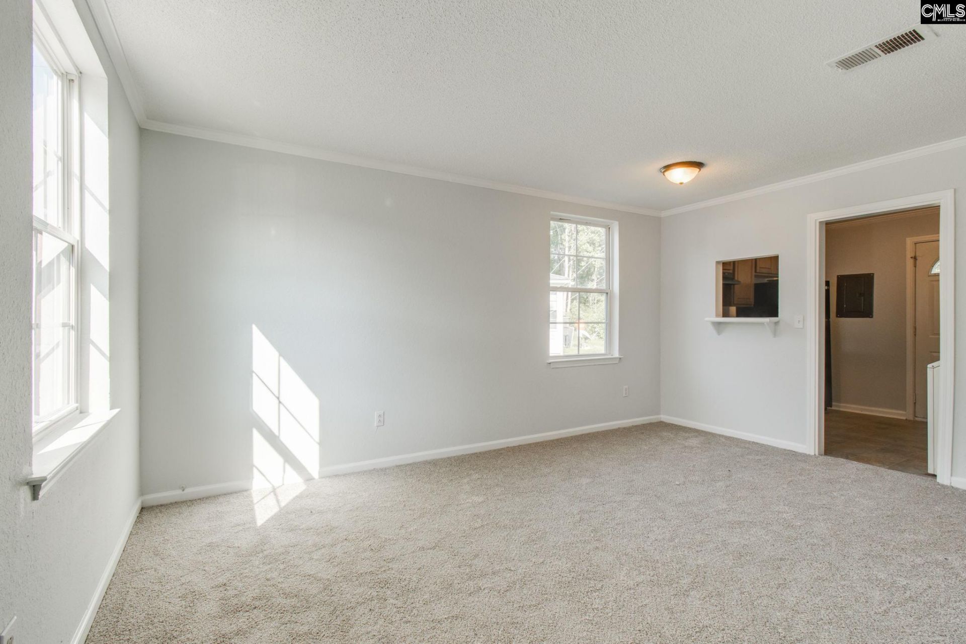 320 S Beltline Boulevard  Photo 5