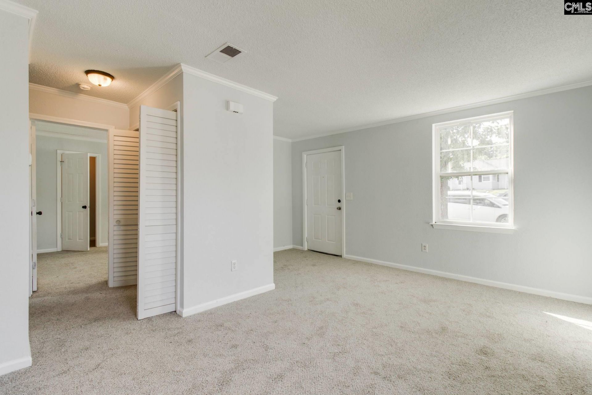 320 S Beltline Boulevard  Photo 7