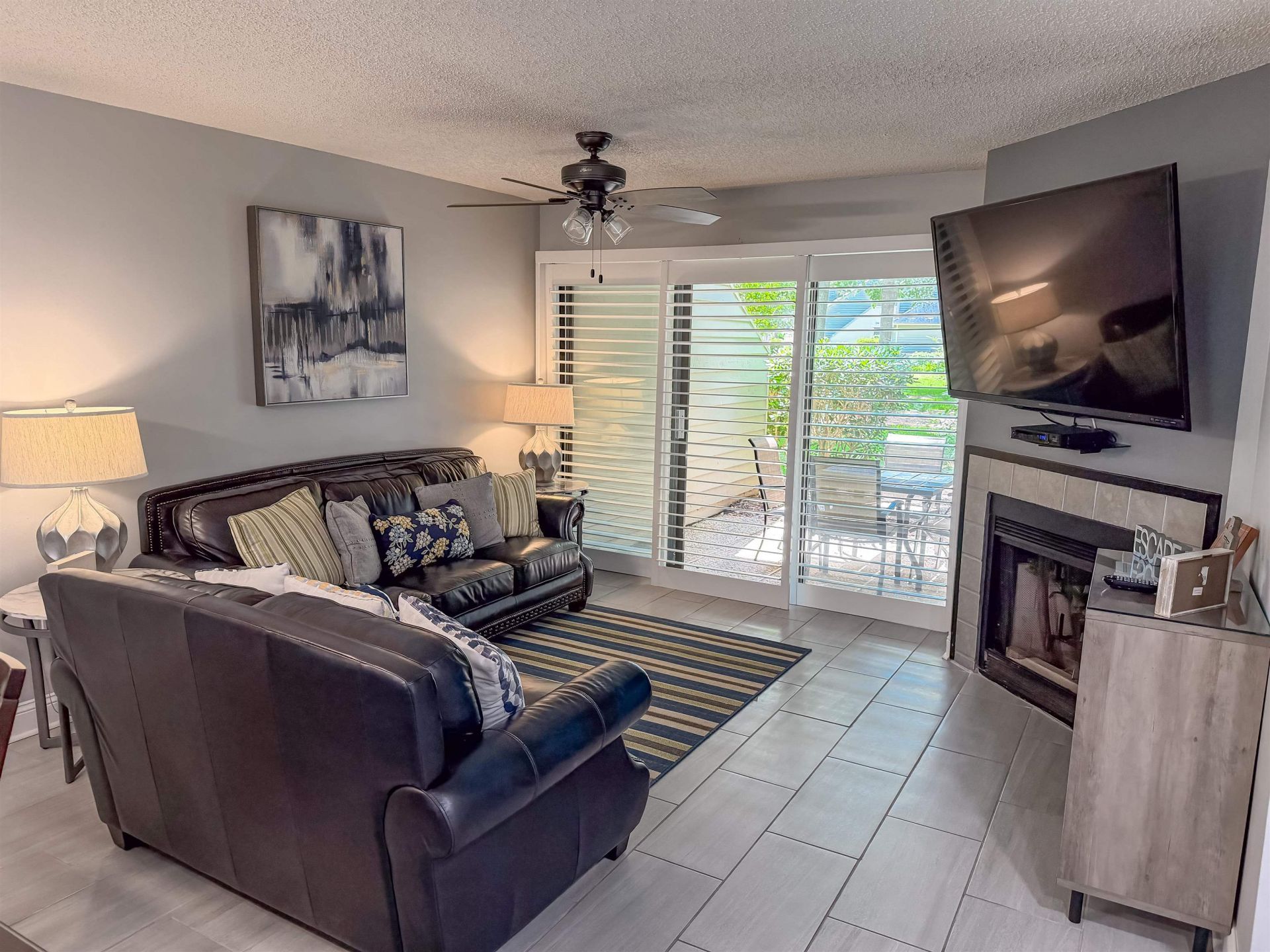 206 Westleton Dr.  Photo 8