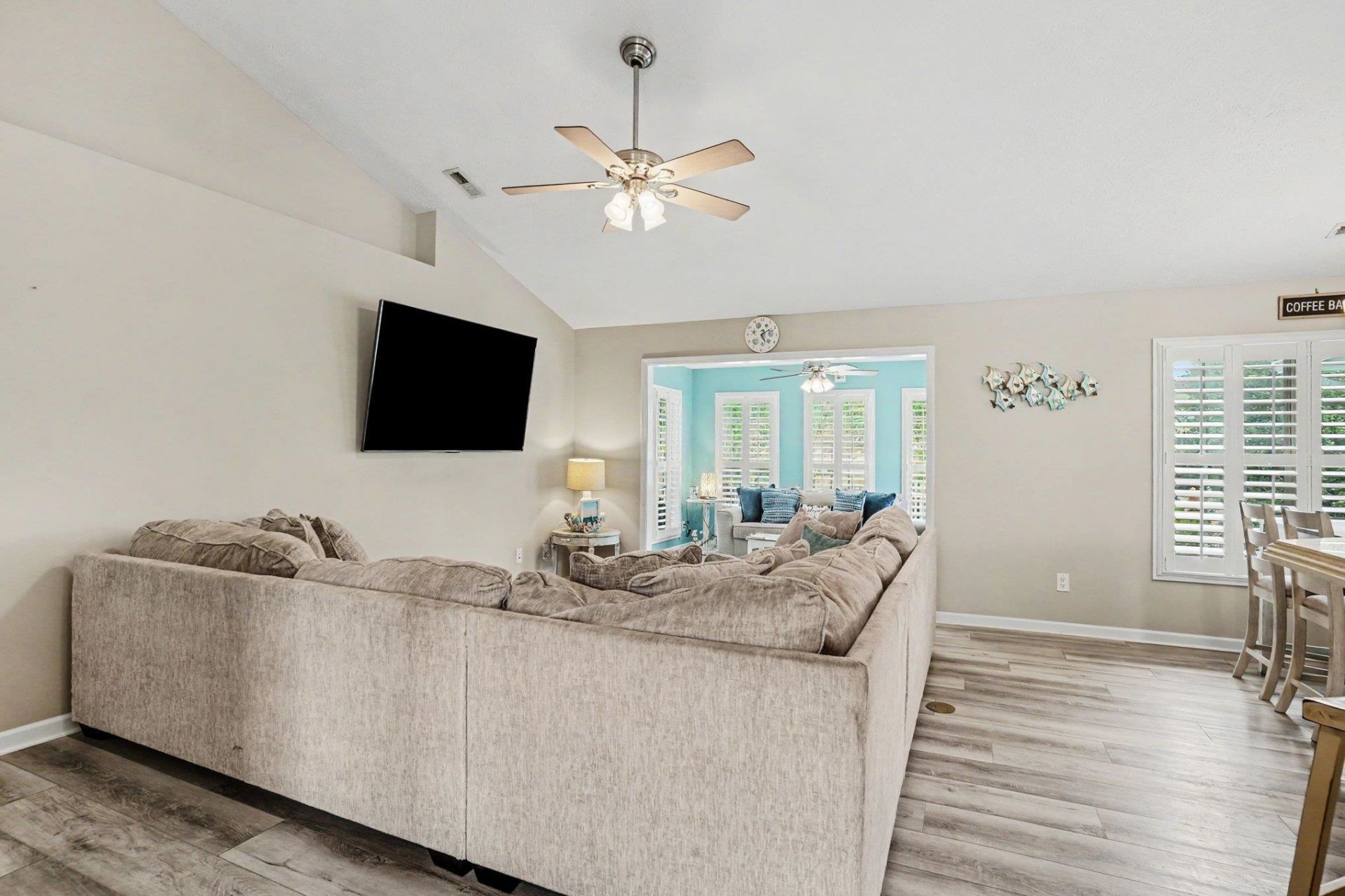 1310 Gailard Dr.  Photo 21
