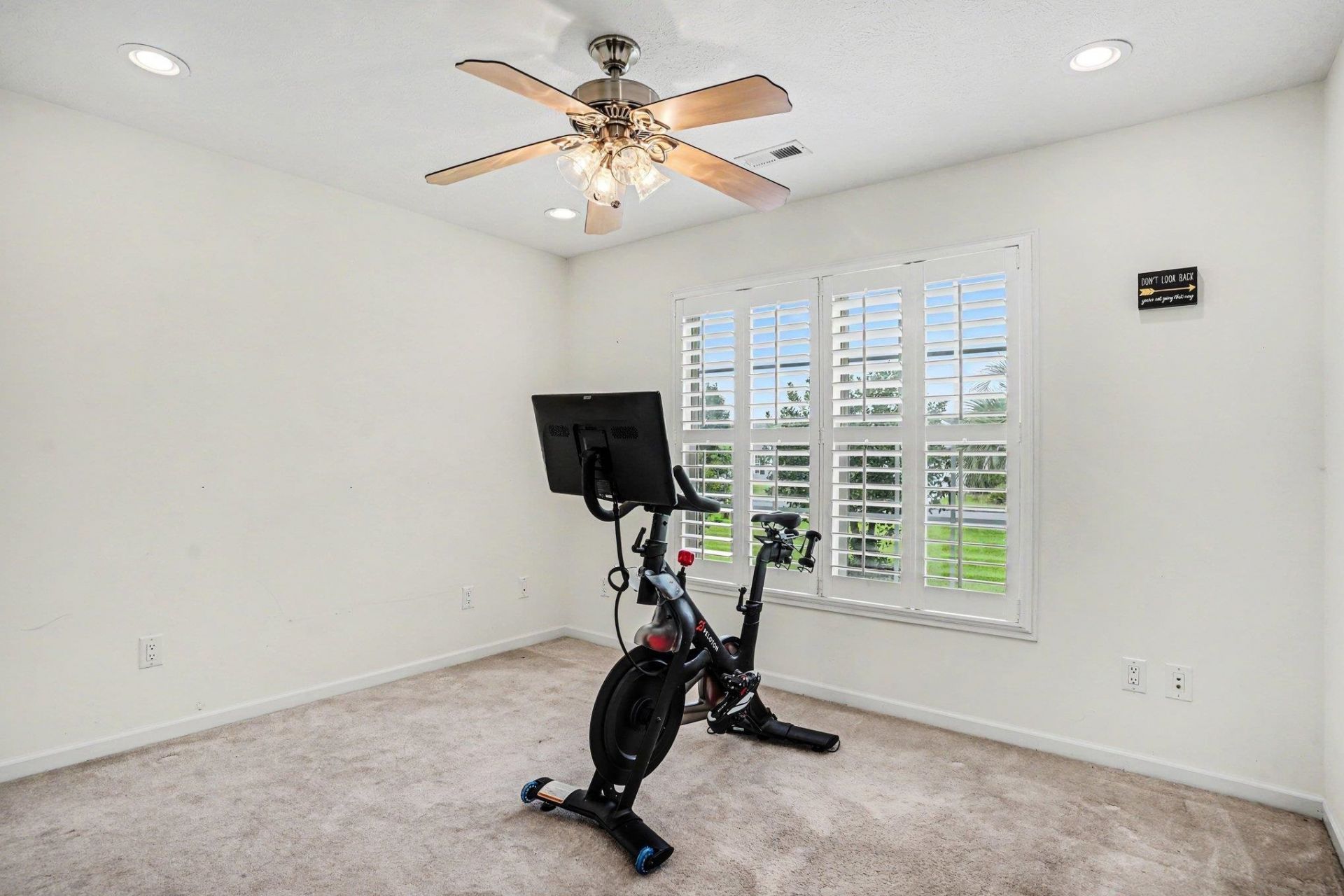 1310 Gailard Dr.  Photo 31