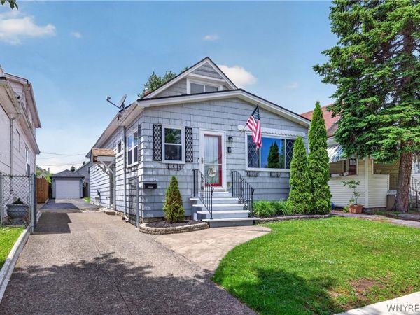 8 Winkler Road, Buffalo, NY 14225