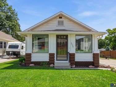 3826 Saint Marys Avenue, Lincoln, NE 68502