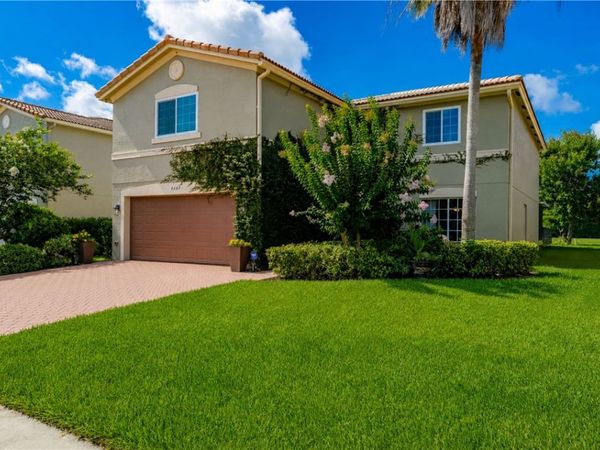 4647 56th Lane, Vero Beach, FL 32967