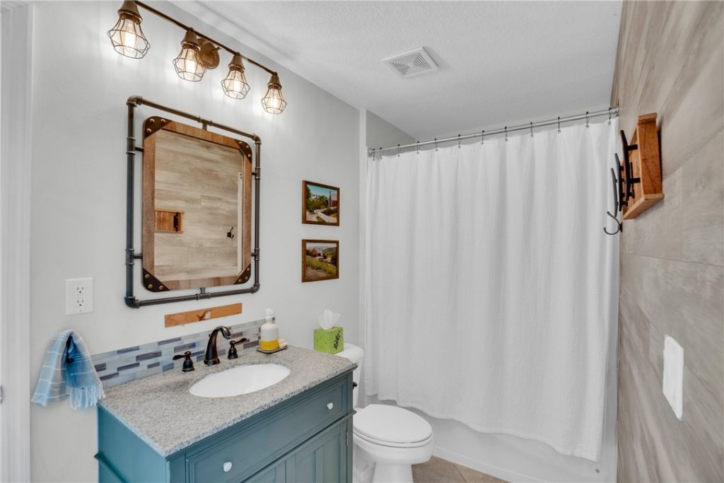 4647 56th Lane, Vero Beach, FL 32967 Photo