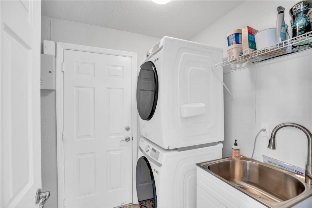 4647 56th Lane, Vero Beach, FL 32967 Photo