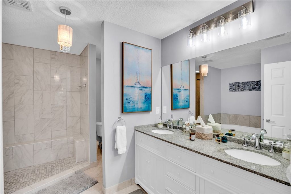 4647 56th Lane, Vero Beach, FL 32967 Photo