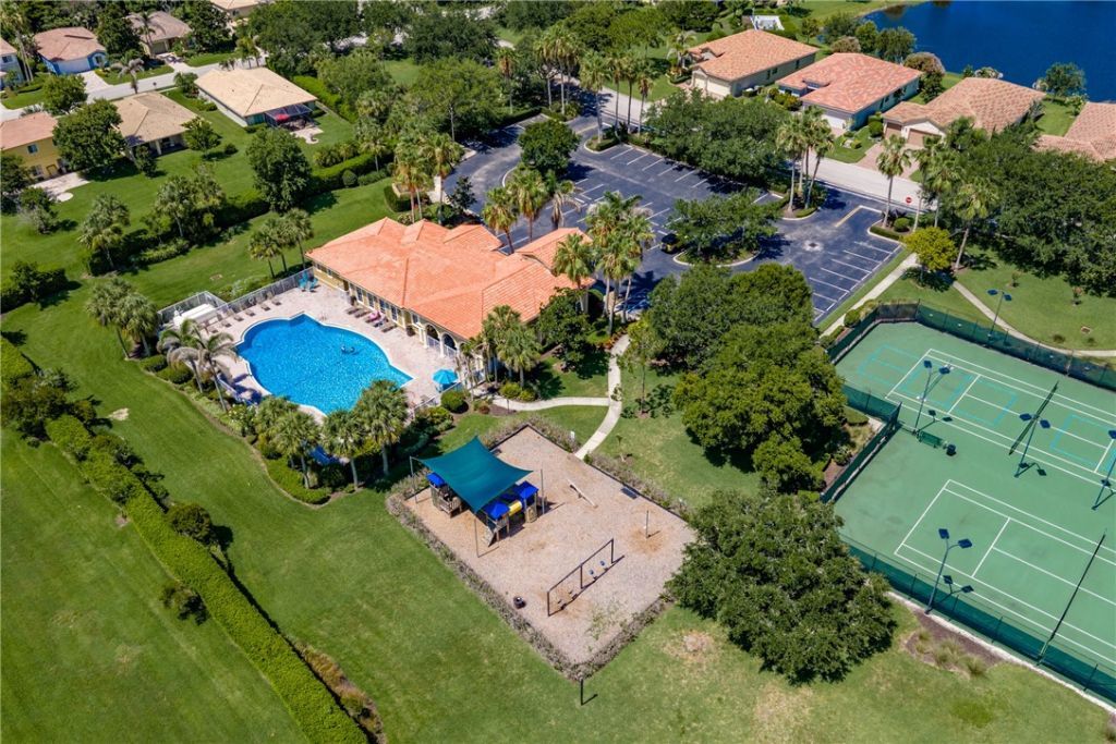 4647 56th Lane, Vero Beach, FL 32967 Photo