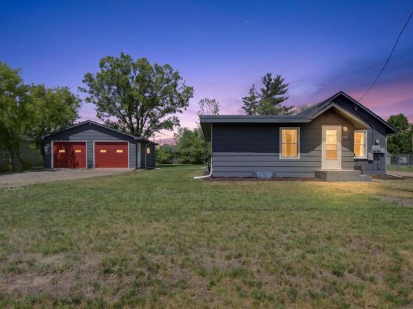 213 Roosevelt Road SW, Bemidji, MN 56601