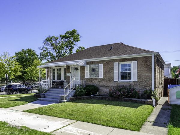 3461 N Pacific Avenue , Chicago, IL 60634