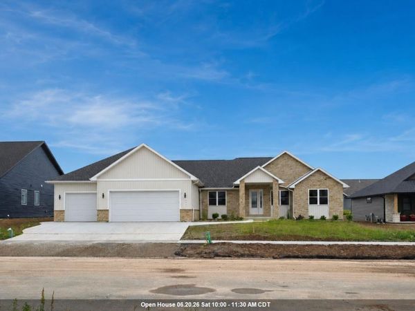 266 E SWEETWATER WAY, Appleton, WI 54913