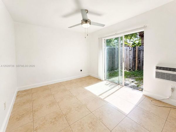 932 Moffett St , Unit 3, Hallandale Beach, FL 33009