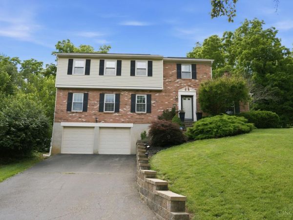 7229 Camargowoods Drive, Madeira, OH 45243