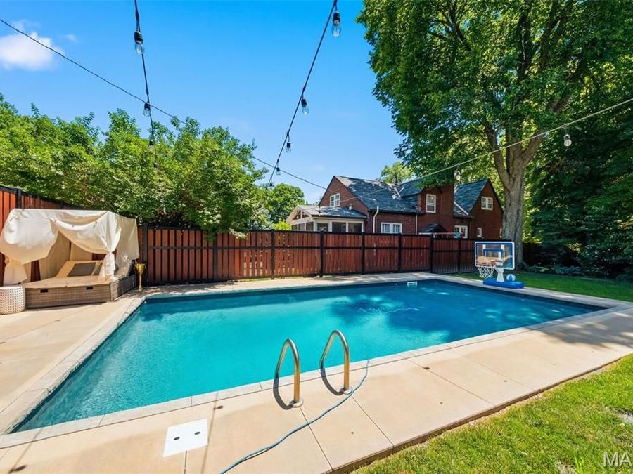 Property Image 64