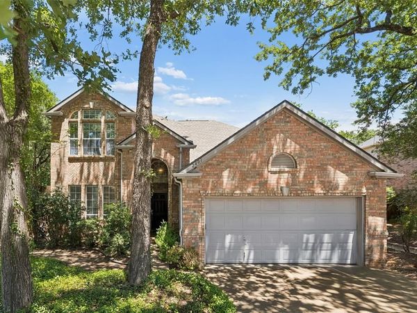 2401 Pinehurst Court, Highland Village, TX 75077