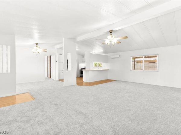 2265 Linn Lane , Las Vegas, NV 89156
