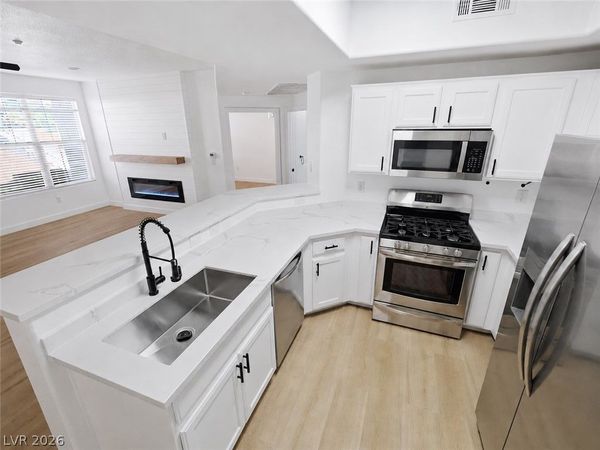 5855 Valley Drive , Unit 1022, North Las Vegas, NV 89031