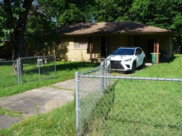 8523 Community Rd., Little Rock, AR 72209